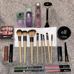 Makeup Set